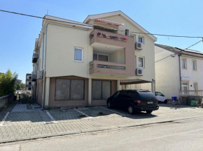 Apartments with a parking space Biograd na Moru, Biograd - 21211